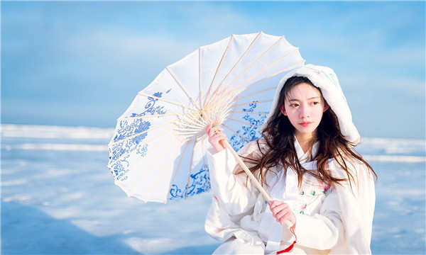 青羊试管代怀生子多少钱一个？助孕之路的费用分析与方案选择