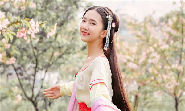 青羊三代试管包成功价格表：助你圆梦婴儿的真实成本